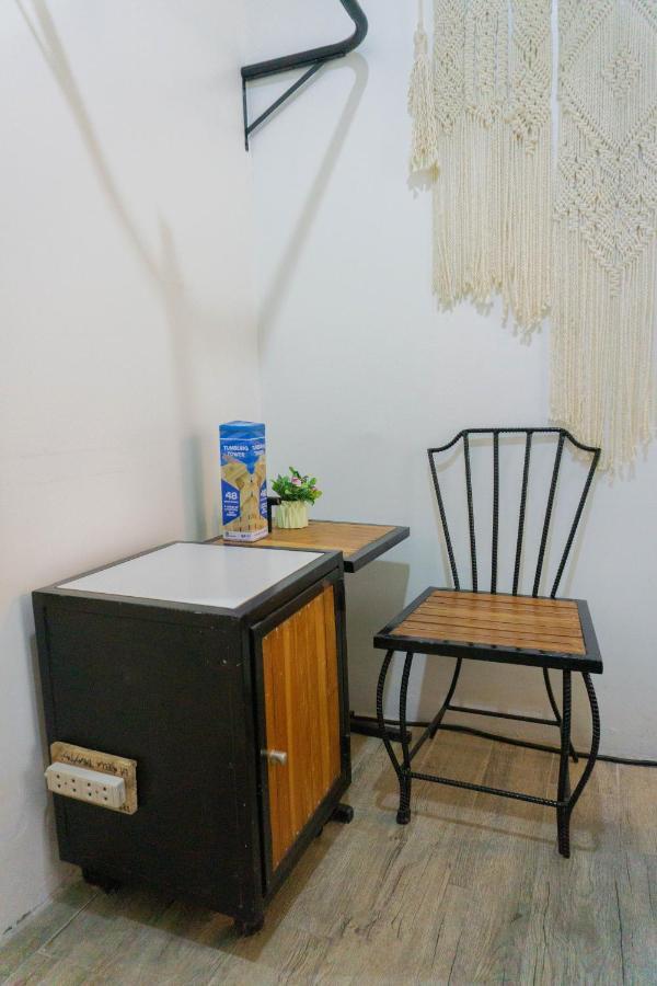 Apartament Retreat Haven In La Bella Tagaytay Tagaytay City Zewnętrze zdjęcie